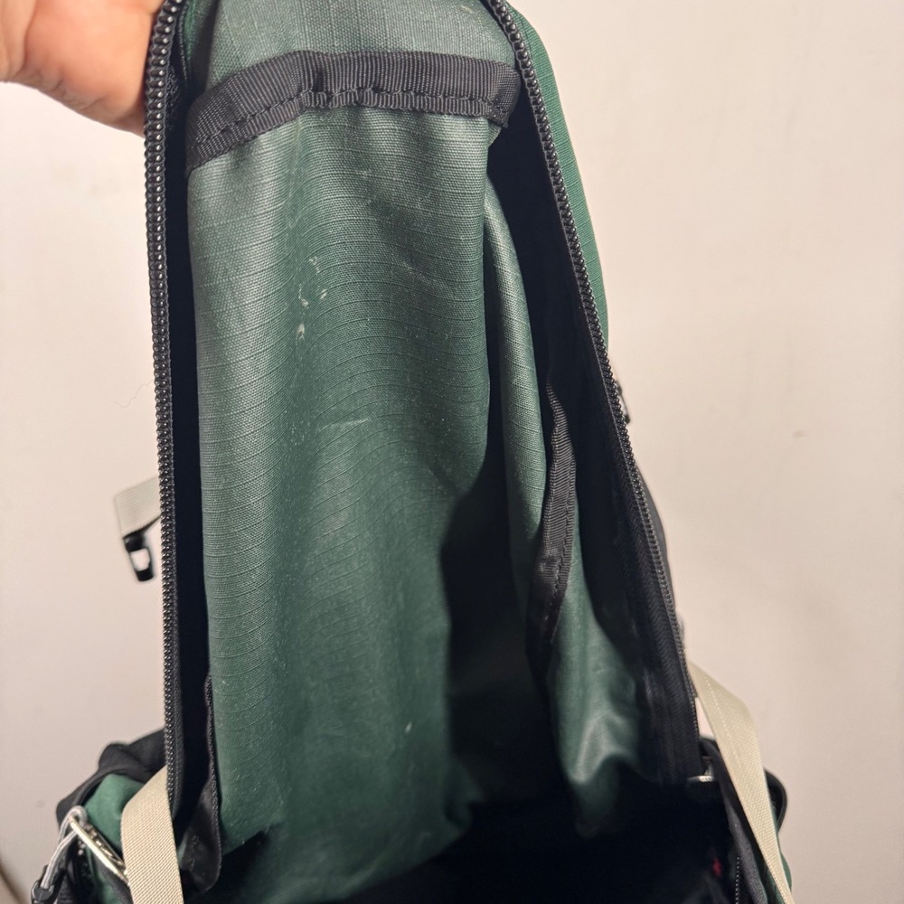 REI Whitney Daypack Backpack Forest Green Black Canvas Cordura DJL 011200 - Picture 16 of 16